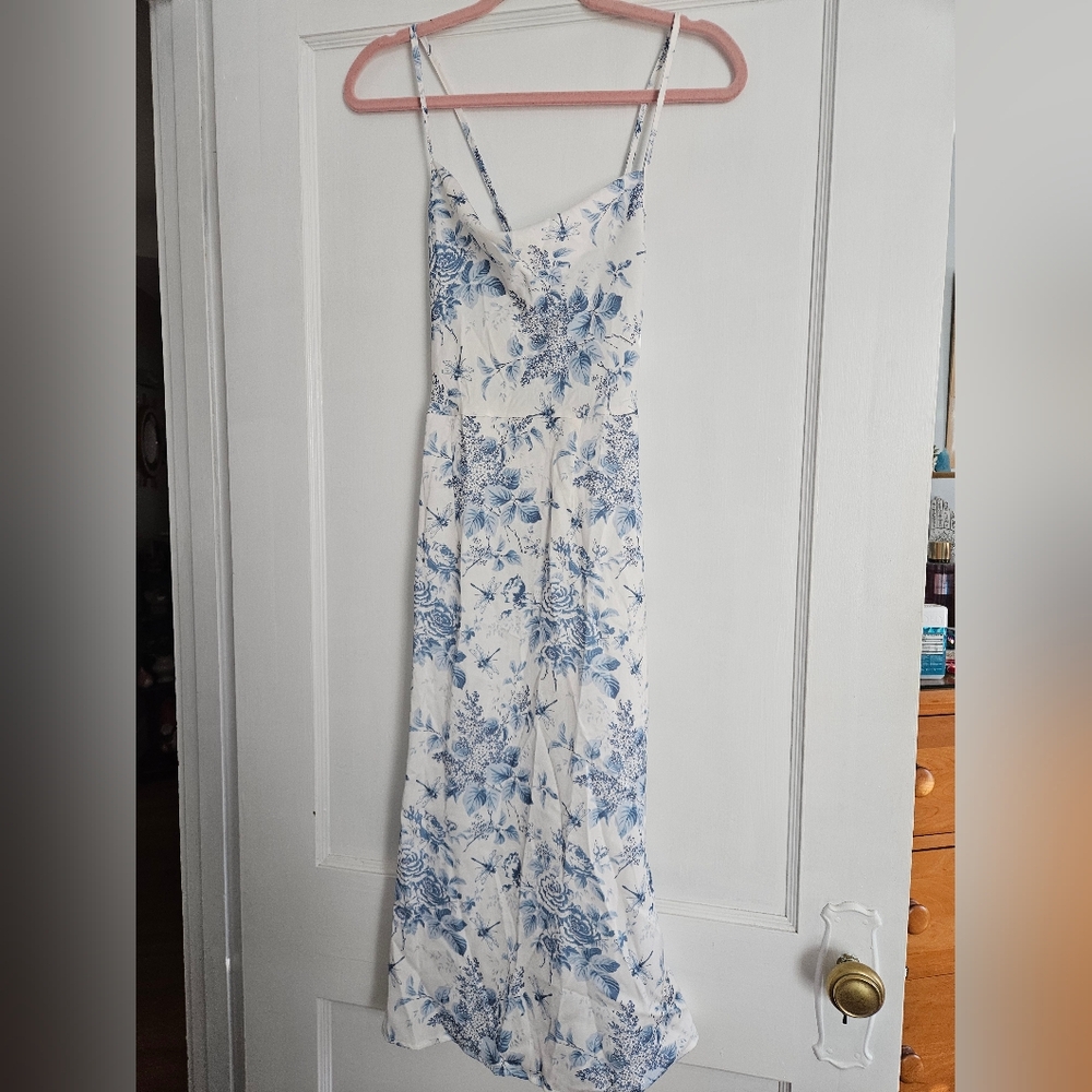 🆕️Cider White and Blue Dragonfly Satin Midi Dress